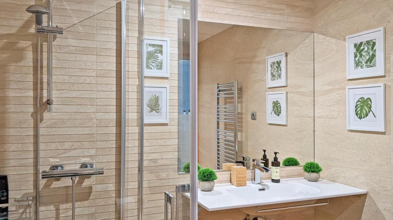 Mood Bilbao Apartamentos - New & Special 外观 照片